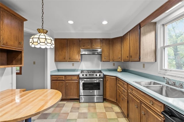 103 Drood Ln, Ross Twp, PA 15237 - kitchen with gas range, dishwasher, under cabinet range hood, light countertops, and recessed lighting