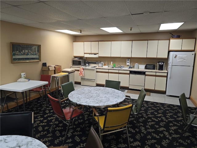 1987 Centurion Dr Unit 202, Forest Hills Boro, PA 15221 - dining space with a drop ceiling