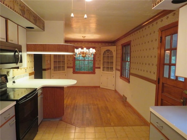 3030 Hillcrest Rd, Bethel Park, PA 15102 - photo 13