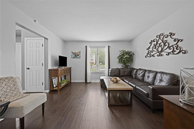 1008 Aspen Dr, Findlay Twp, PA 15126 - living area featuring dark wood-style flooring and baseboards