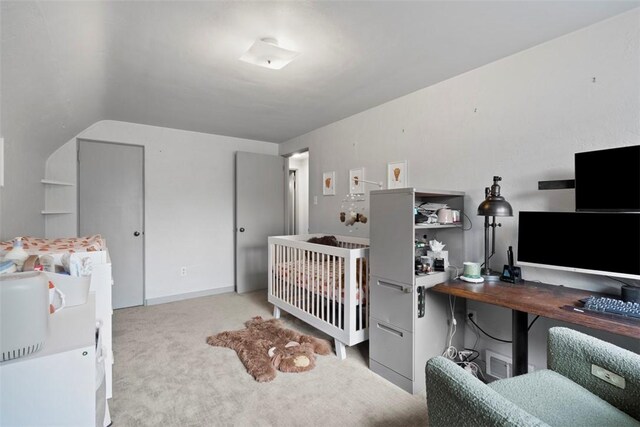 36 Warriors Rd, Green Tree, PA 15205 - carpeted bedroom featuring a desk and vaulted ceiling