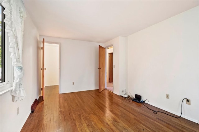 100 Laurel Hill Dr, Pine Twp Nal, PA 15090 - unfurnished room with wood finished floors and baseboards