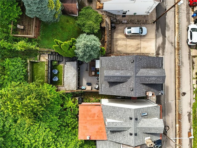 2740 Shelly St, South Side, PA 15203 - drone / aerial view