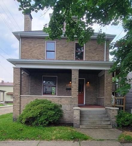 1204 Church St, Ambridge, PA 15003 - photo 2