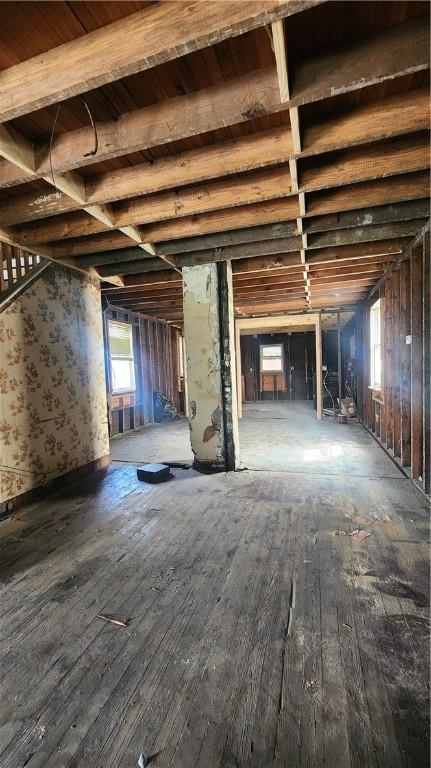539 Walnut St, Vandergrift Wml, PA 15690 - misc room featuring hardwood / wood-style floors