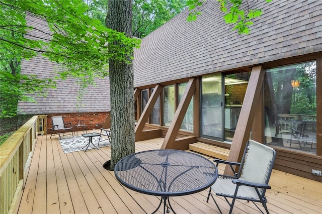 890 Pearce Mill Rd, Pine Twp Nal, PA 15090 - deck featuring outdoor dining area