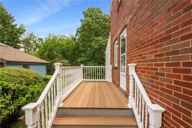 138 Link Ave, Ross Twp, PA 15237 - view of deck