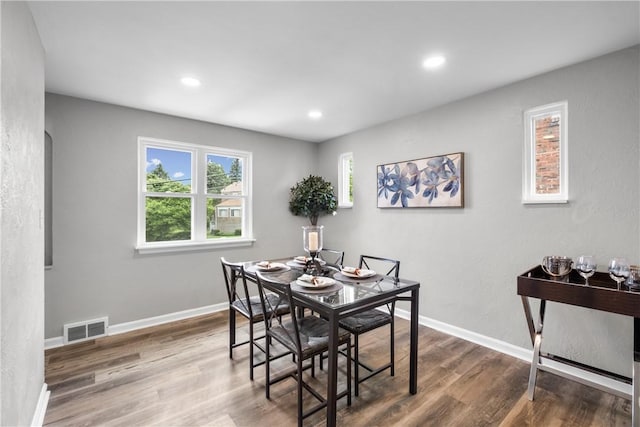 746 Agnew Rd, Baldwin Boro, PA 15227 - dining space featuring wood finished floors and recessed lighting