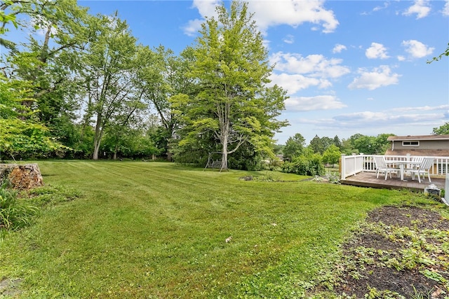 221 Springer, Moon/Crescent Twp, PA 15108 - view of green lawn featuring a wooden deck
