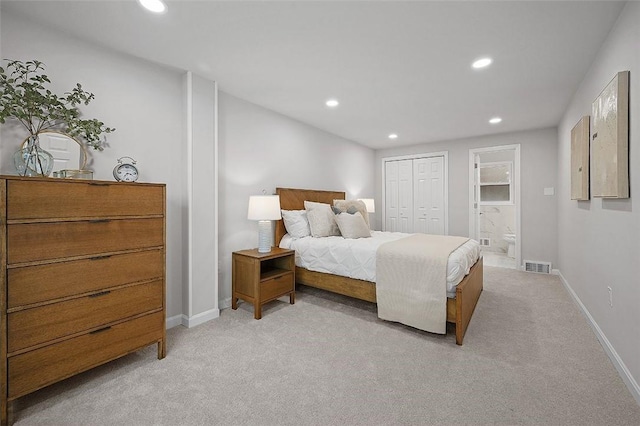1171 Arrowood Dr, Mt Lebanon, PA 15243 - bedroom with recessed lighting, light colored carpet, ensuite bathroom, and a closet