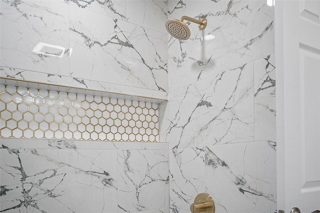 1171 Arrowood Dr, Mt Lebanon, PA 15243 - bathroom featuring a tile shower
