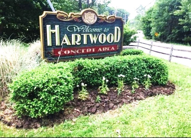 2807 Middle Rd, Hampton, PA 15116 - view of community / neighborhood sign