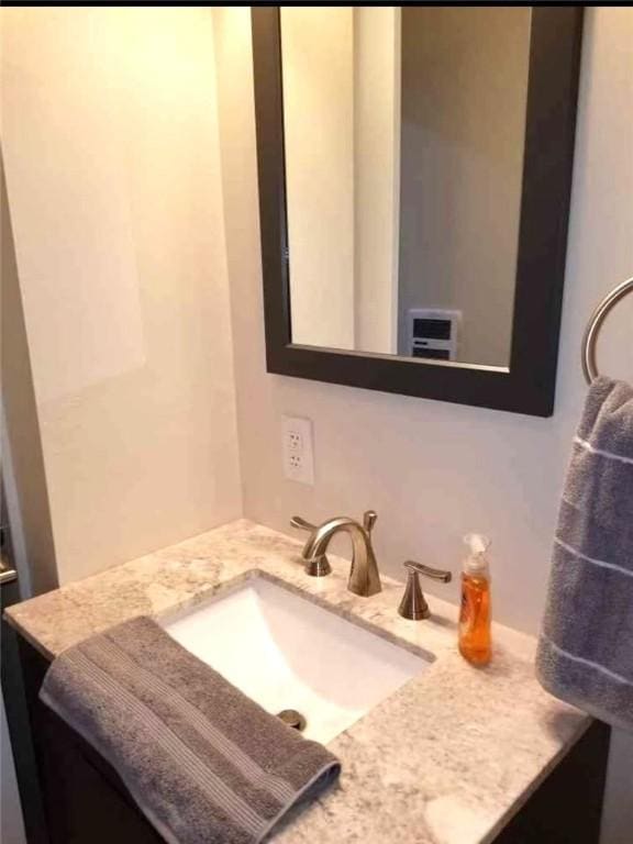 2807 Middle Rd, Hampton, PA 15116 - bathroom featuring vanity
