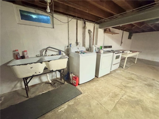 7 E Sheridan Ave, New Castle/1St, PA 16105 - unfinished below grade area featuring washing machine and dryer and a sink