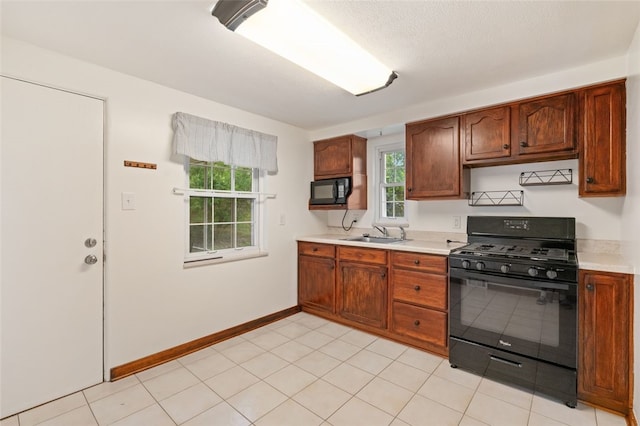 200 Anderson Pl, Shaler, PA 15116 - kitchen featuring black appliances and light countertops