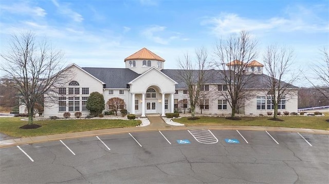 2804 Pointe View Dr, Adams Twp, PA 16046 - view of property featuring uncovered parking