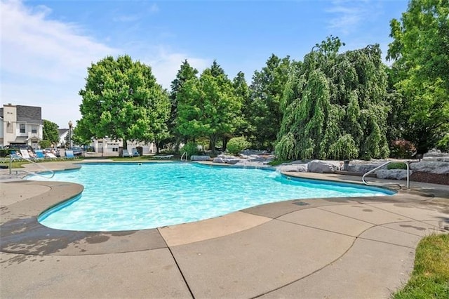 2804 Pointe View Dr, Adams Twp, PA 16046 - community pool featuring a patio and view of wooded area