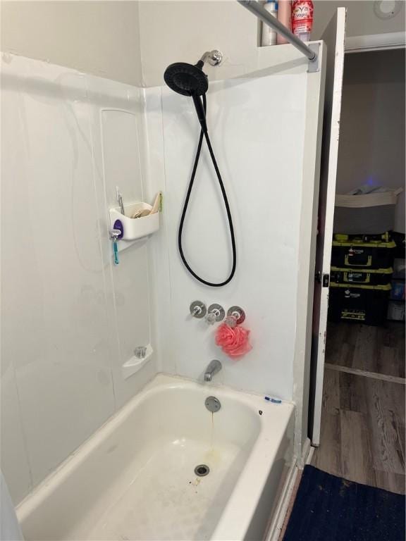 38 Rostock St, Spring Hill, PA 15212 - full bath with wood finished floors and shower / tub combination
