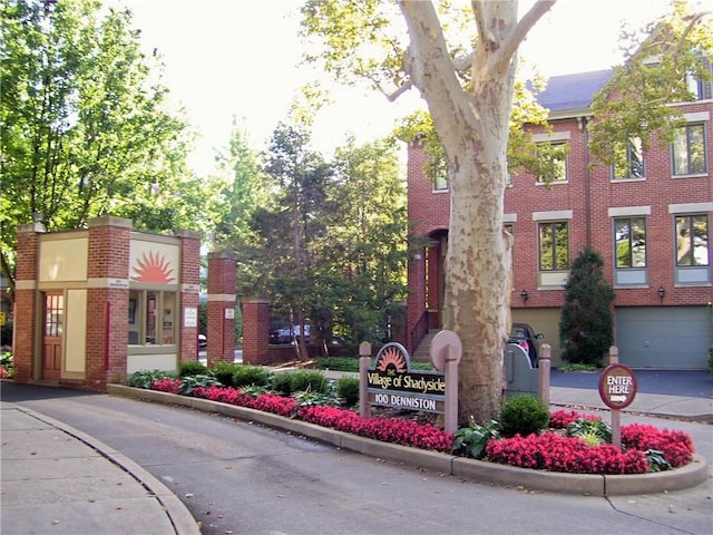 100 Denniston St Unit 53, Shadyside, PA 15206 - photo 2