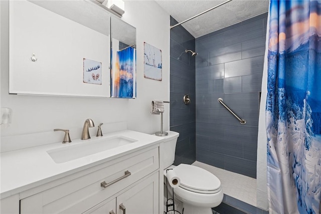 1147 Tanyard Ln, Hidden Valley, PA 15502 - bathroom featuring vanity and a tile shower