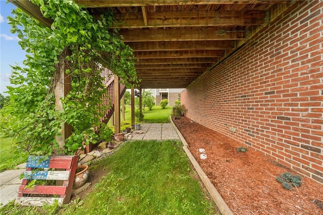 517 Callie Ct, Rostraver, PA 15089 - view of green lawn