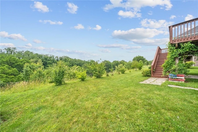 517 Callie Ct, Rostraver, PA 15089 - view of grassy yard with stairs and a deck