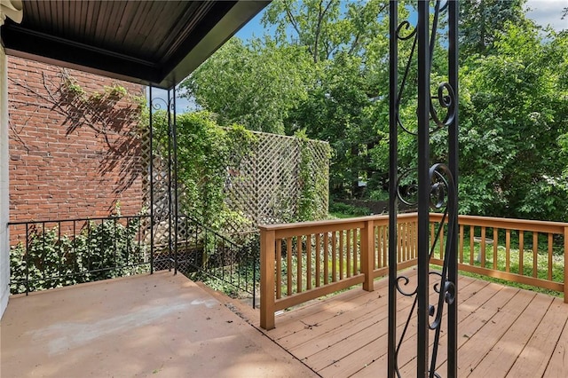 515 Peebles St, Wilkinsburg, PA 15221 - view of wooden terrace