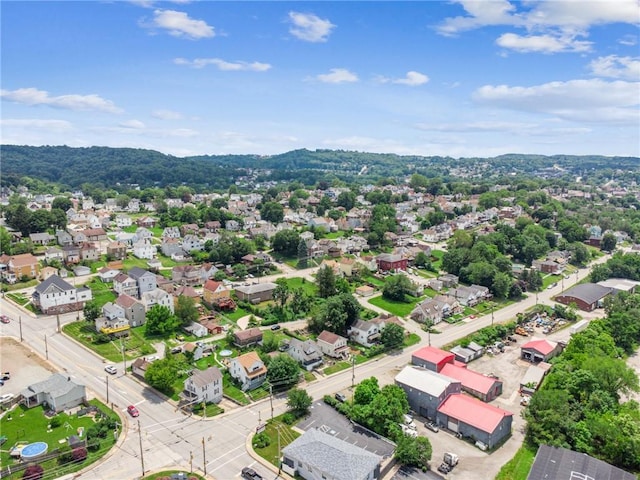 604 N 4th St, Jeannette, PA 15644 - aerial perspective of suburban area