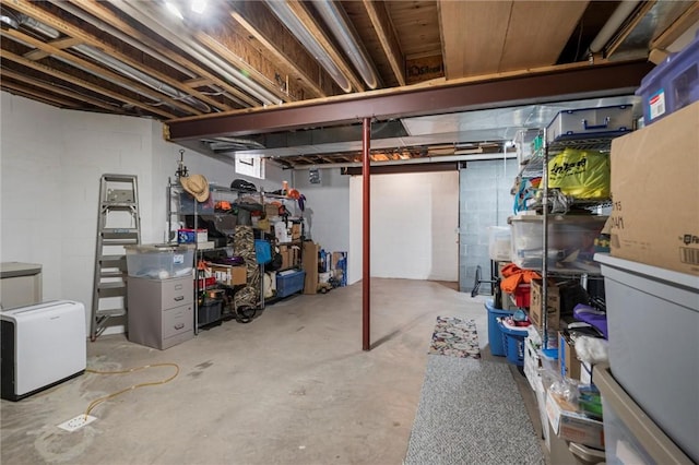 94 Troutman Rd, Pa, PA 16148 - view of unfinished basement