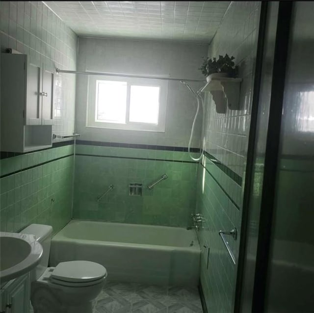 129-131 4th Ave, Scottdale, PA 15683 - bathroom featuring vanity, tile walls, and tub / shower combination