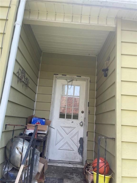 1213 Mccormick Ave, Connellsville, PA 15425 - property entrance