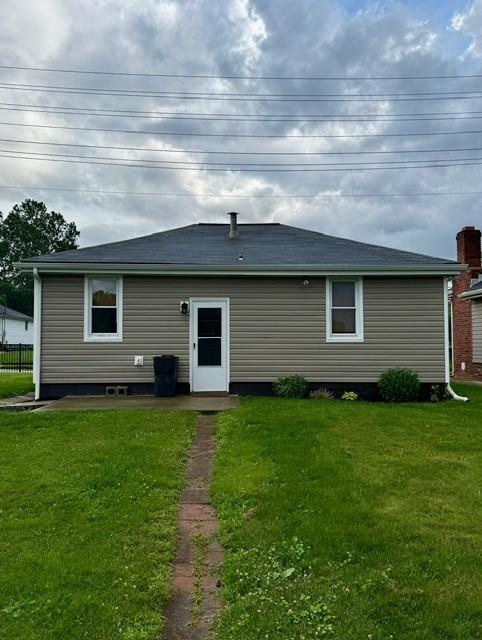 129 S Main St, Houston, PA 15342 - photo 2
