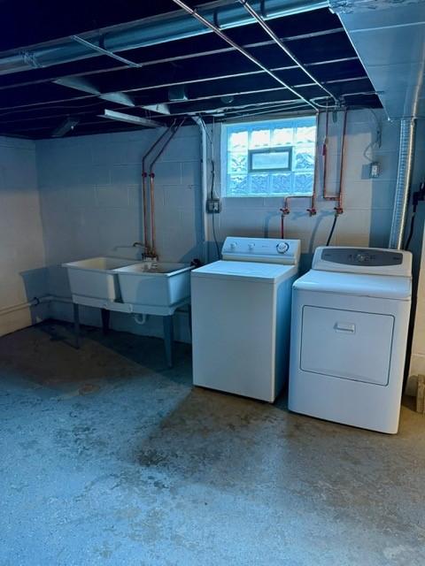 129 S Main St, Houston, PA 15342 - photo 18