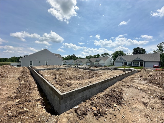 3051 Audrey Dr, Hempfield Twp, PA 15601 - photo 3