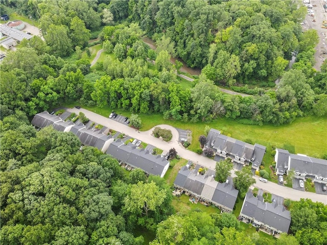 251 Commons Dr, Oakmont, PA 15139 - aerial view