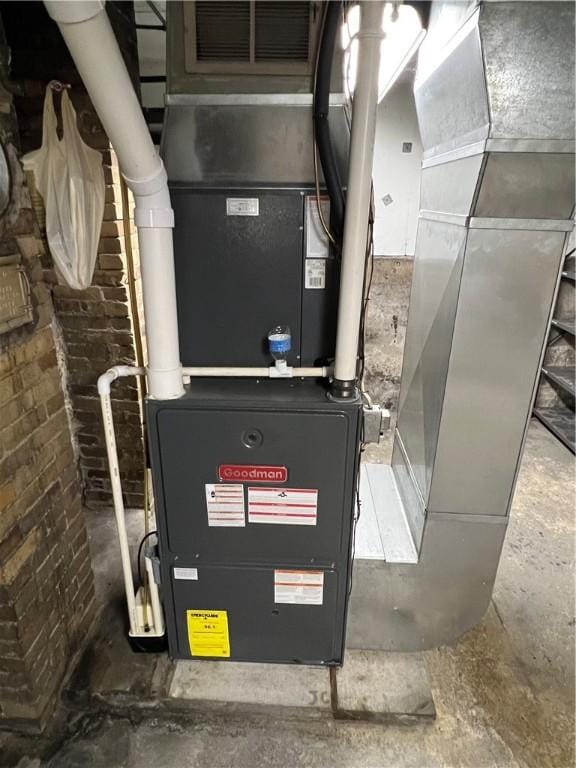 384 E End Ave, Beaver, PA 15009 - utilities with heating unit
