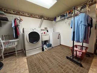 2355 School St, Mount Pleasant Twp Wml, PA 15666 - washroom with independent washer and dryer