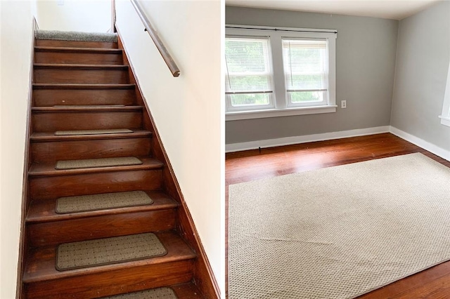407 Hill St, Grove City Boro, PA 16127 - stairs featuring wood finished floors and baseboards