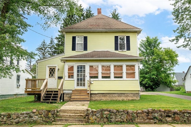 407 Hill St, Grove City Boro, PA 16127 - traditional style home with a front lawn, roof with shingles, and a chimney
