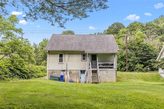 623 Rte 30, Findlay Twp, PA 15126 - rear view of house with a yard