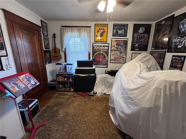 1506 Victoria Ave, New Kensington, PA 15068 - bedroom featuring carpet flooring and a ceiling fan