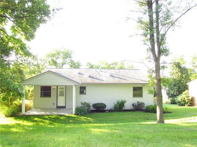3853 Grist Mill Ln, Murrysville, PA 15668 - back of house with a yard and a patio area