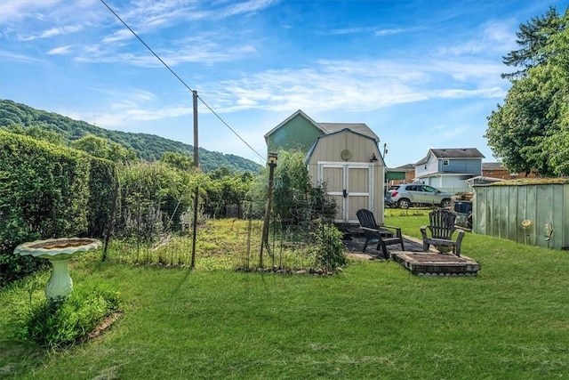 101 7th St, Monongahela City, PA 15063 - view of grassy yard with a shed