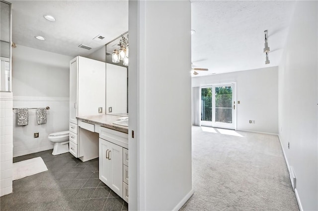 117 Clubhouse Cir, Shenango Twp Mer, PA 16159 - bathroom featuring ceiling fan, vanity, recessed lighting, and wainscoting