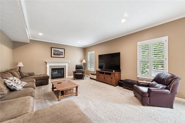 509 Saddle Ridge Dr, Penn Twp Wml, PA 15642 - living area featuring crown molding, carpet floors, a premium fireplace, and recessed lighting