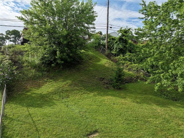 217 Livingston Rd, West Mifflin, PA 15122 - photo 5