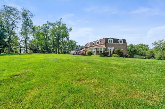 585 Taylor Dr, North Strabane, PA 15317 - view of grassy yard