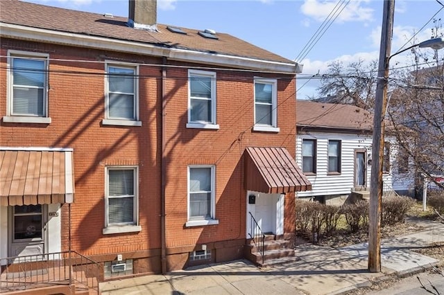 175 42nd St, Lawrenceville, PA 15201 - photo 2