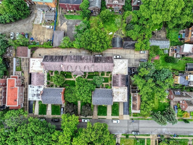 6833 Meade St Unit 17, Point Breeze, PA 15208 - aerial view of property and surrounding area with nearby suburban area