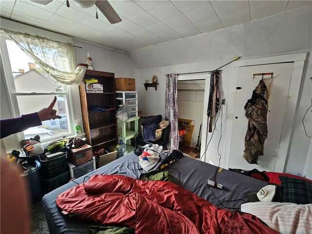 221 Center Ave, Oakdale, PA 15071 - photo 12